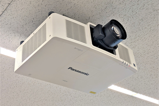 天吊プロジェクターのイメージ