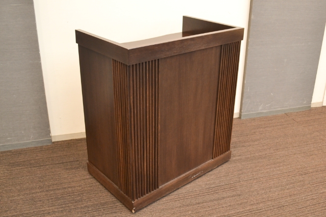 司会台のイメージ