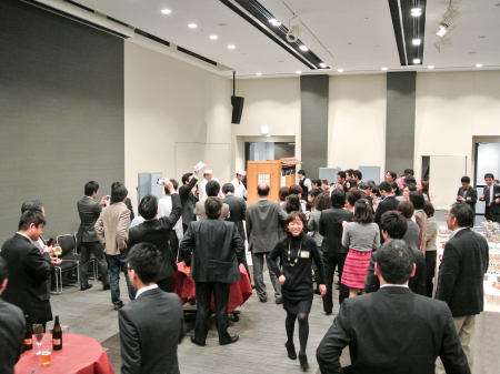 立食180名までの懇親会に対応可能のイメージ