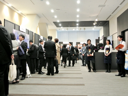 受付や展示に最適なレセプションホールのイメージ