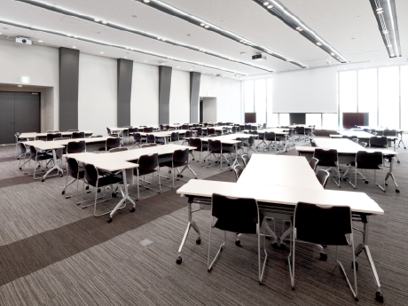 島形式（9名×16島144席）のイメージ