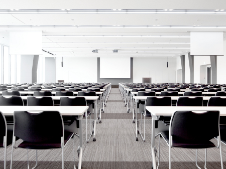 天井高4.5mの広々とした空間のイメージ