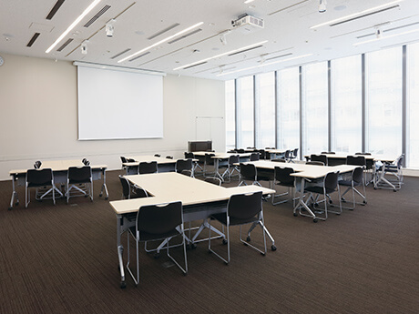 島形式(6名×7島63席)のイメージ